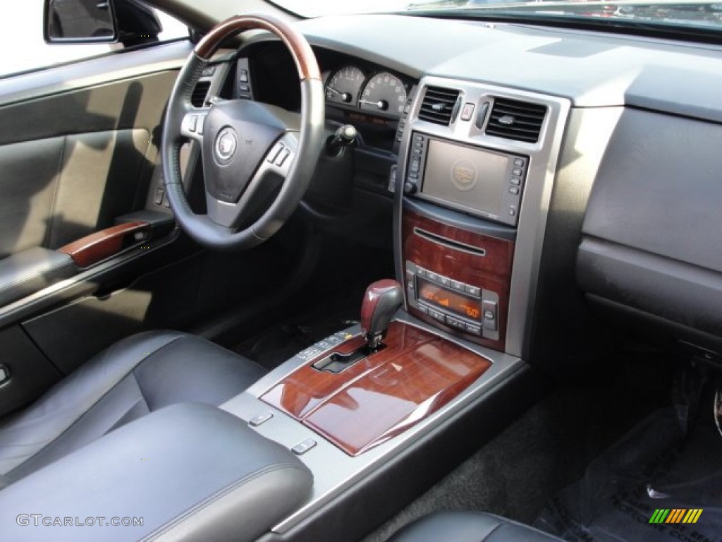 2007 Cadillac XLR Roadster Ebony Dashboard Photo #51465573