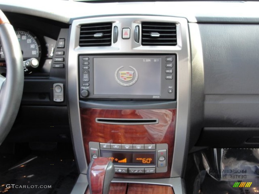 2007 Cadillac XLR Roadster Controls Photo #51465585