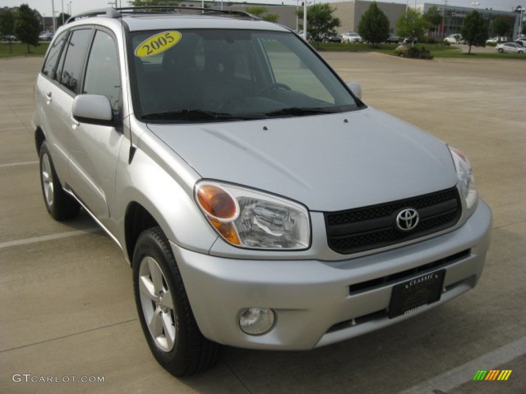 2005 RAV4 4WD - Titanium Metallic / Dark Charcoal photo #1