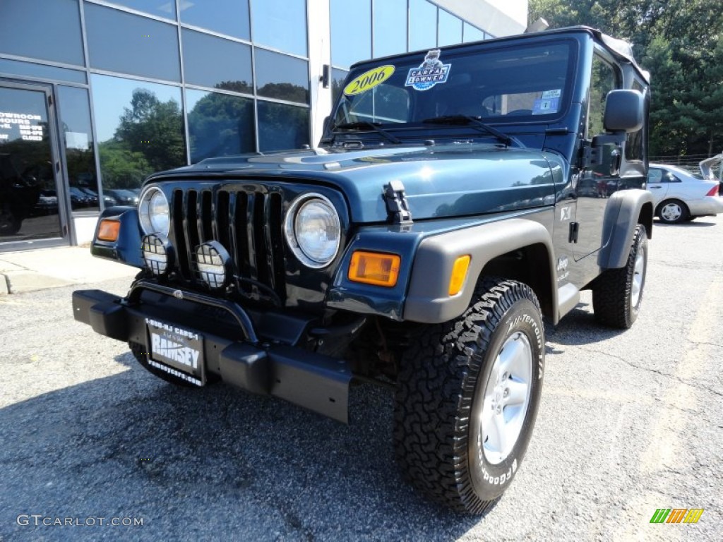 2006 Wrangler X 4x4 - Jeep Green Metallic / Khaki photo #1