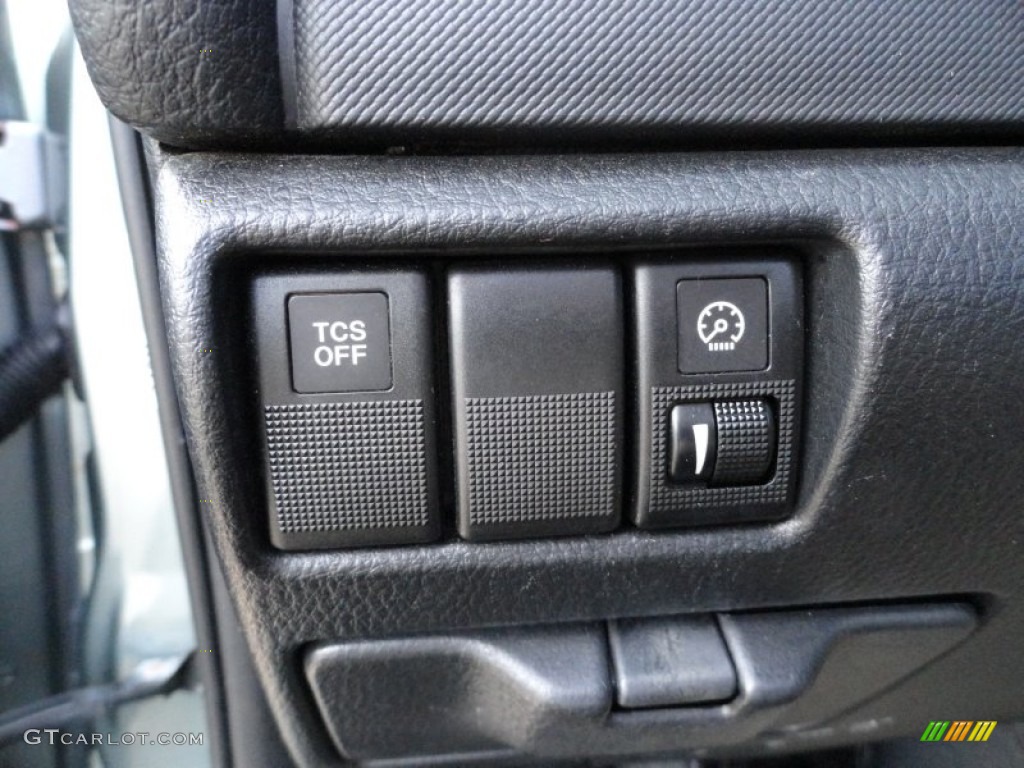 2003 Mazda MAZDA6 i Sedan Controls Photo #51471420