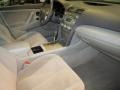 Black - Camry LE Photo No. 23