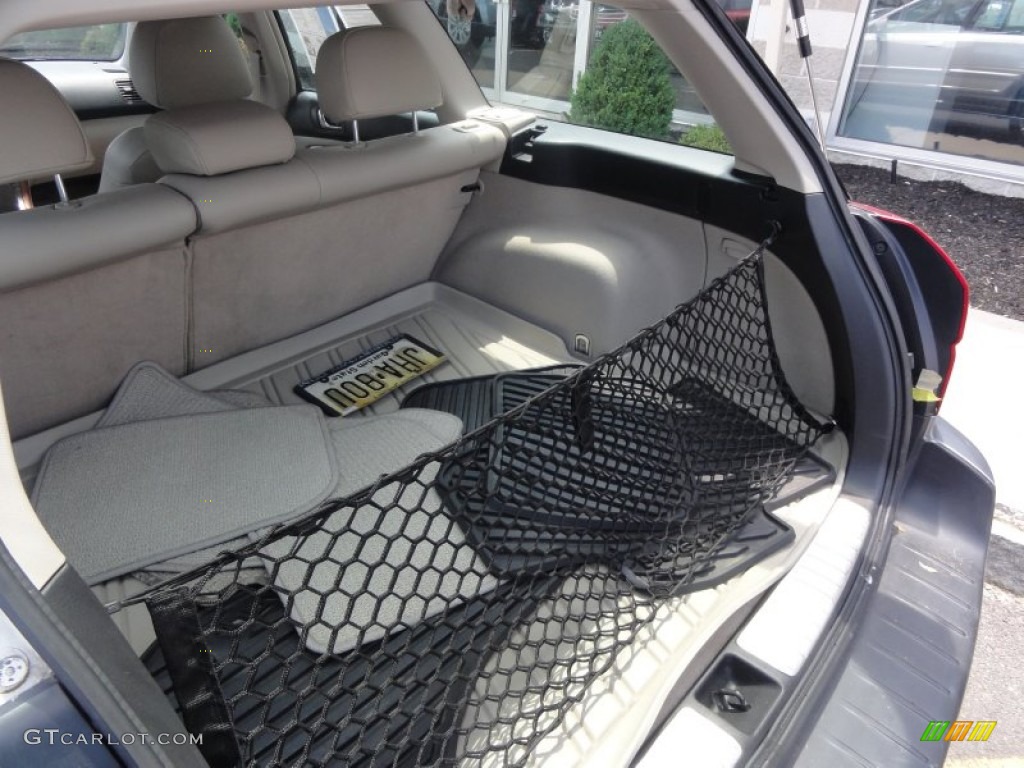 2005 Subaru Outback 3.0 R L.L. Bean Edition Wagon Trunk Photo #51472116