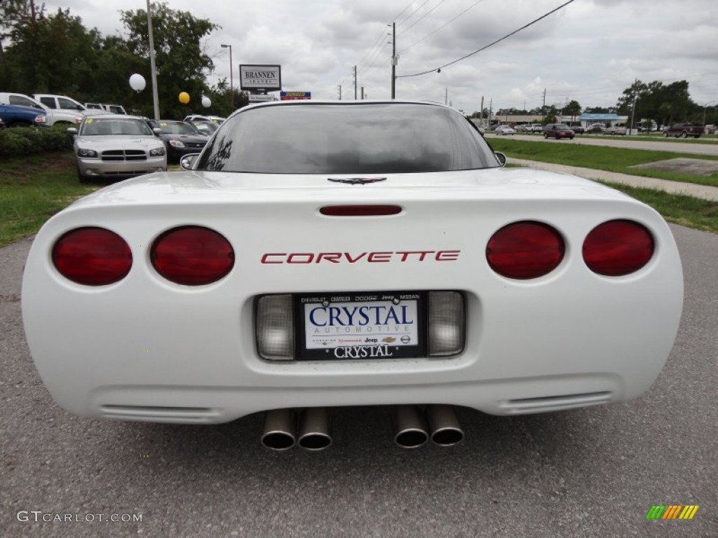 2000 Corvette Coupe - Arctic White / Torch Red photo #7