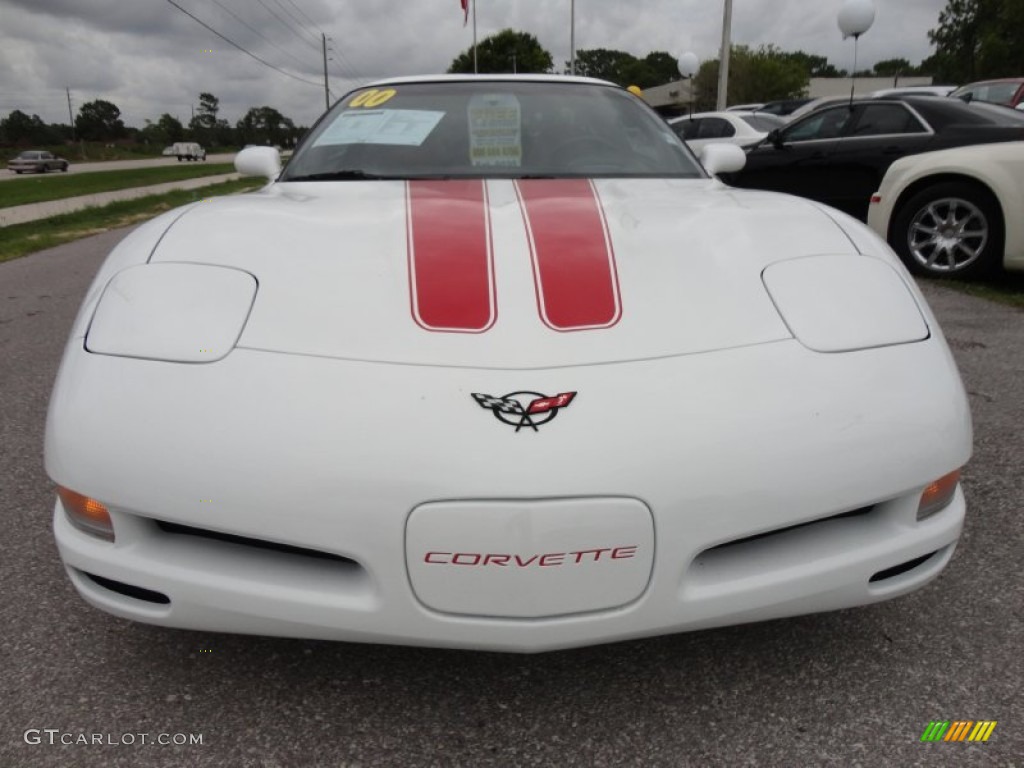 2000 Corvette Coupe - Arctic White / Torch Red photo #14