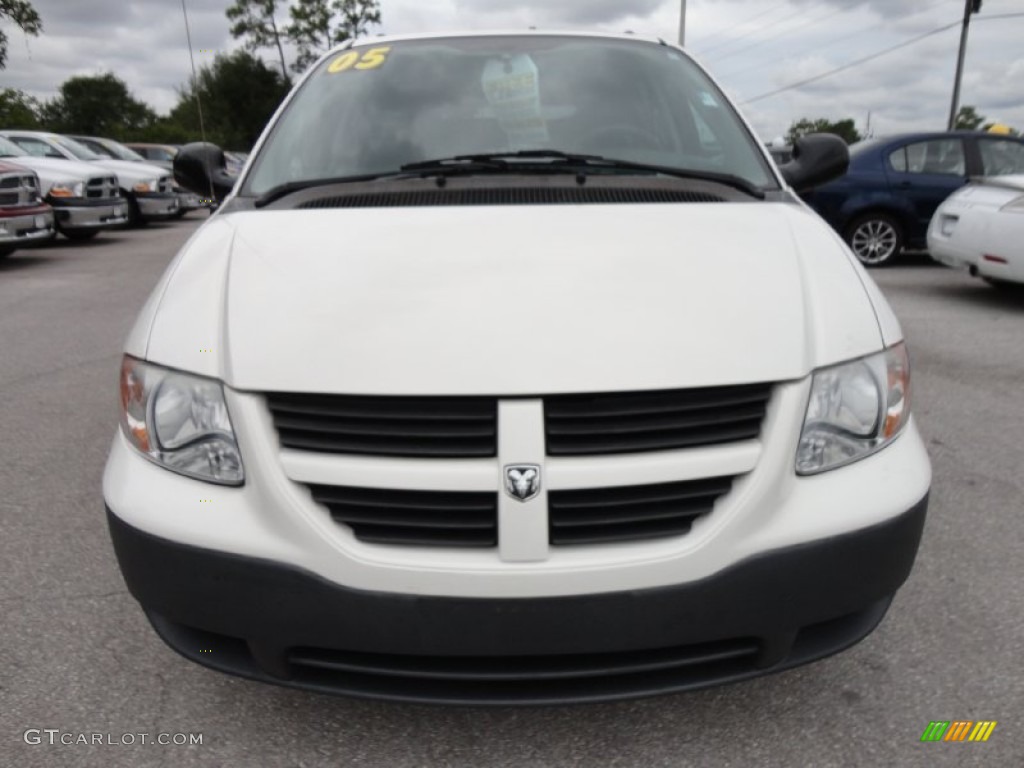 Stone White 2005 Dodge Caravan SE Exterior Photo #51476322