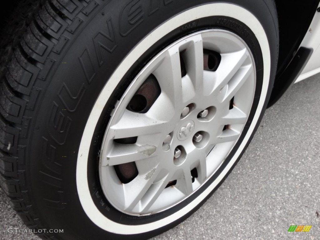 2005 Dodge Caravan SE Wheel Photos