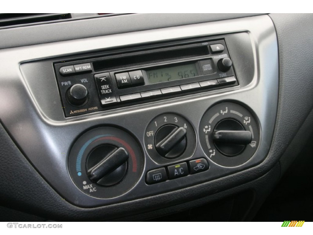 2003 Mitsubishi Lancer Evolution VIII Controls Photo #51476763