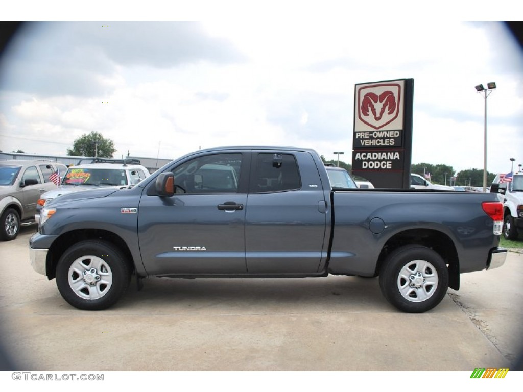 2010 Tundra SR5 Double Cab 4x4 - Slate Gray Metallic / Graphite Gray photo #2