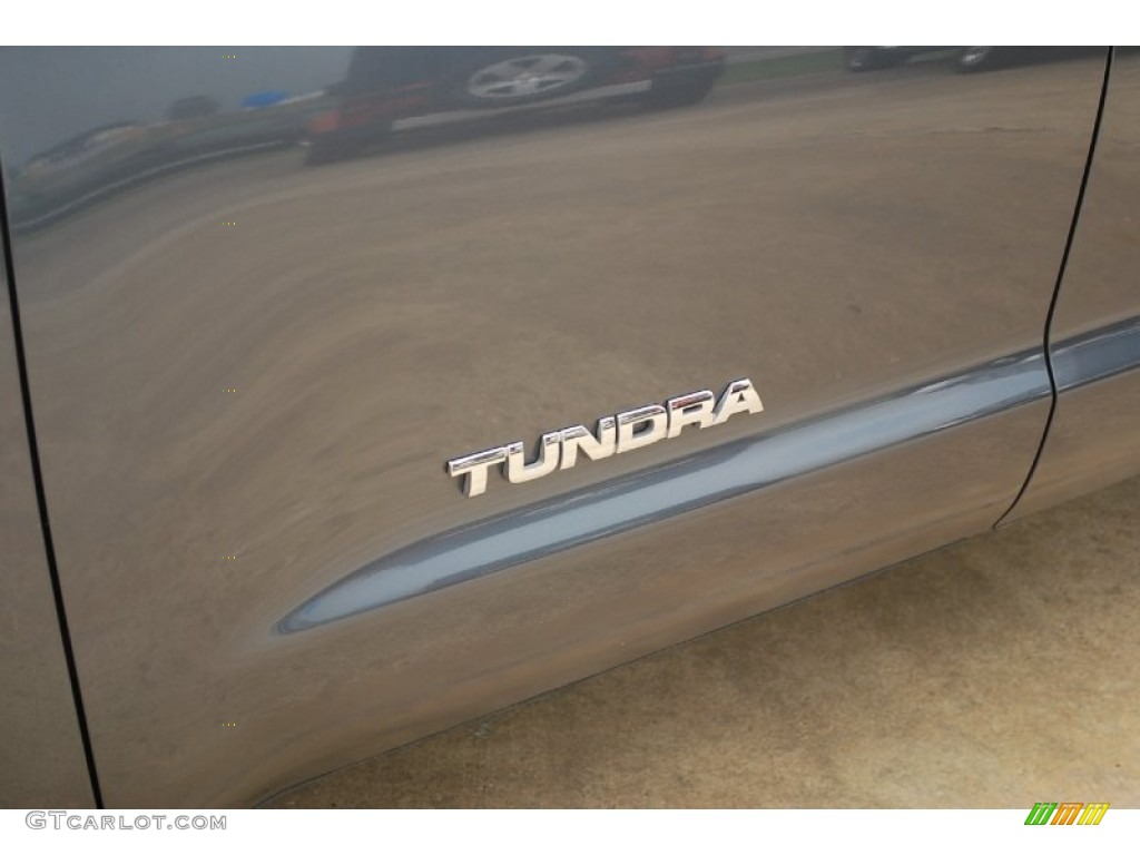 2010 Tundra SR5 Double Cab 4x4 - Slate Gray Metallic / Graphite Gray photo #17