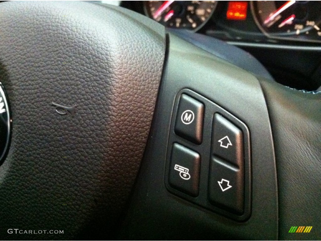 2011 BMW 1 Series M Coupe Controls Photo #51480241