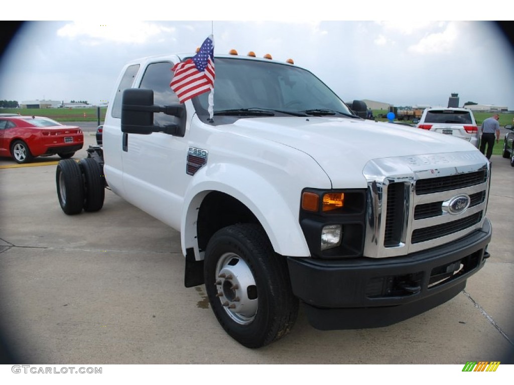 Oxford White 2008 Ford F350 Super Duty XL Regular Cab 4x4 Chassis Exterior Photo #51480250
