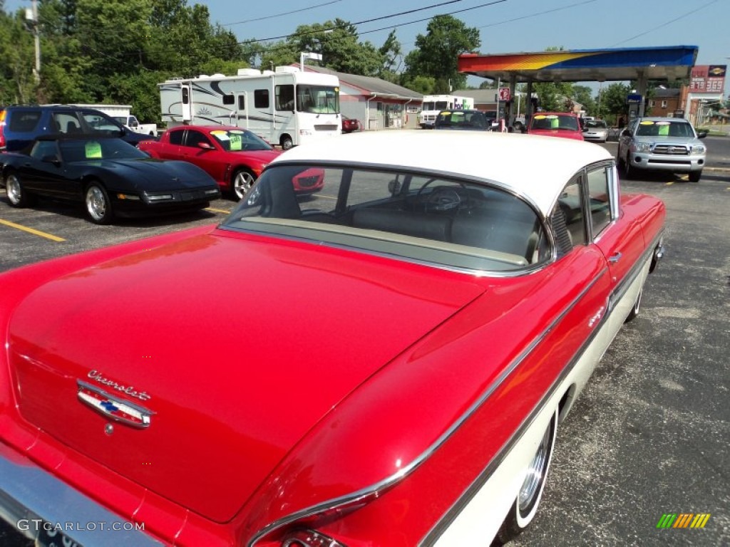 1958 Biscayne 2 Door Coupe - Red/White / Gray photo #28