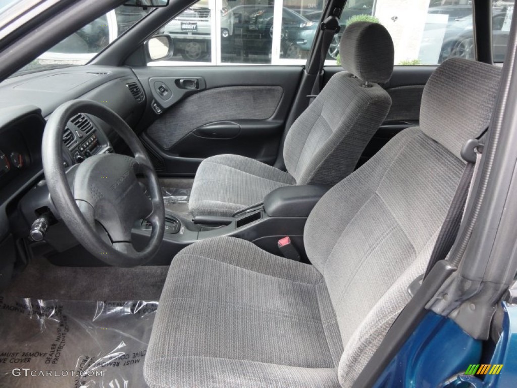 Gray Interior 1998 Subaru Legacy L Sedan Photo #51481466