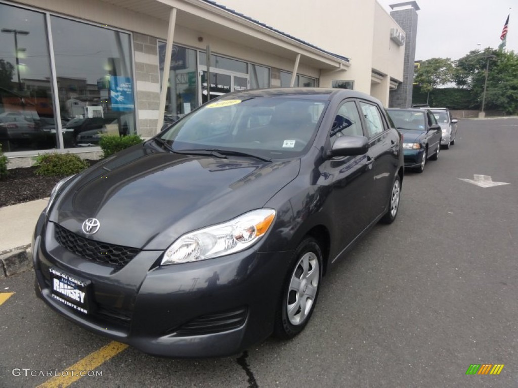 Magnetic Gray Metallic Toyota Matrix