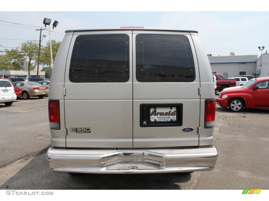 2003 E Series Van E350 Super Duty XLT Passenger - Silver Birch Metallic / Medium Flint photo #5