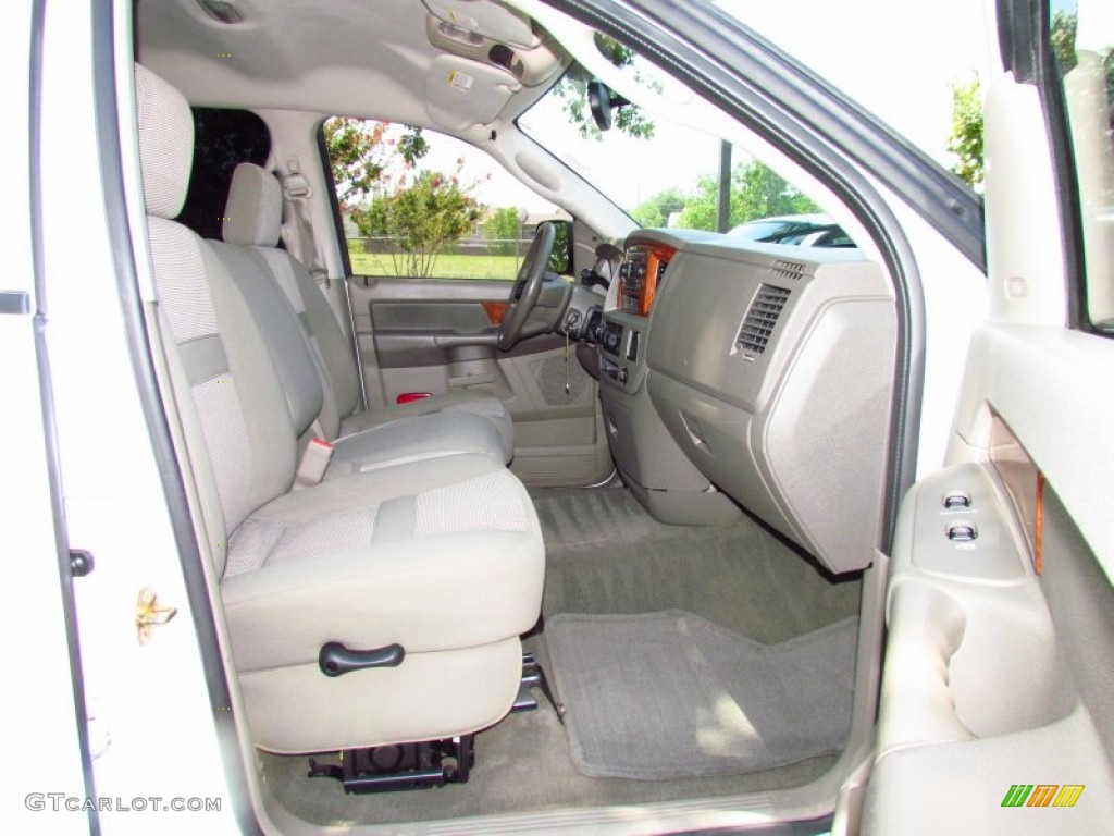 Khaki Interior 2006 Dodge Ram 3500 SLT Quad Cab 4x4 Photo #51482902