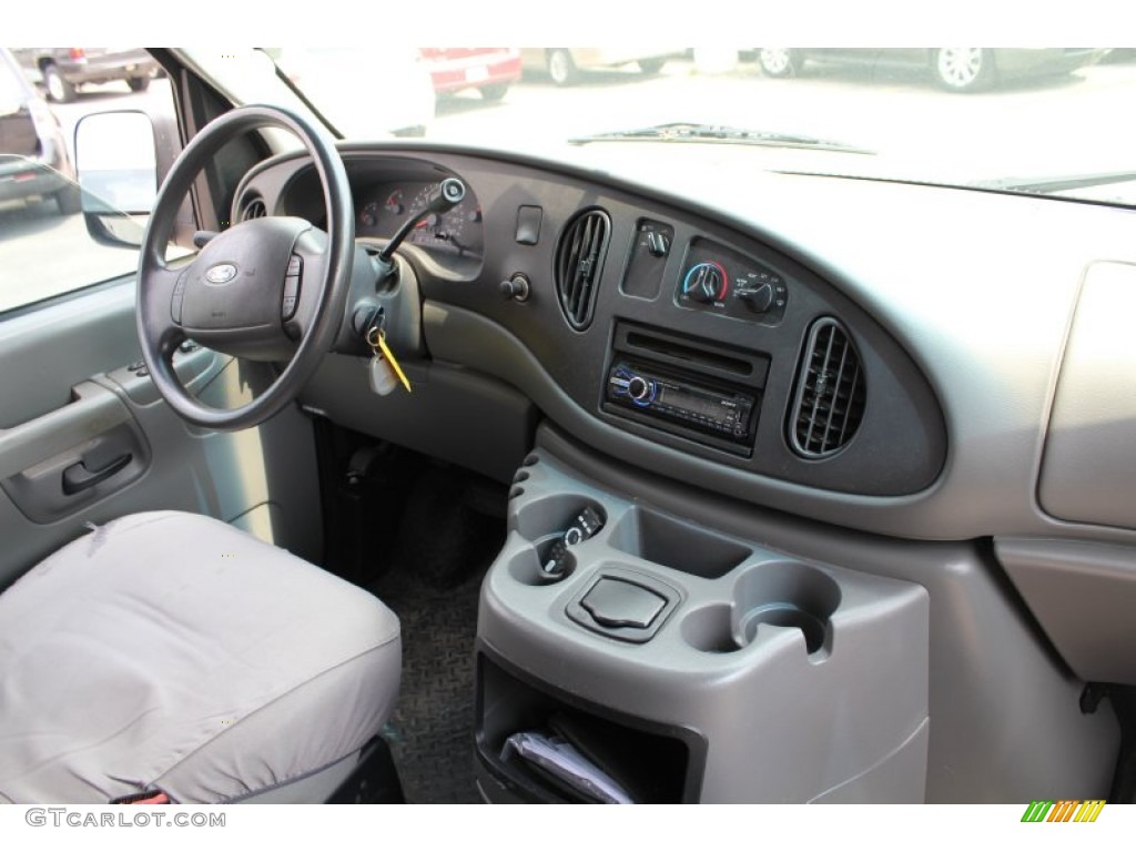 Medium Flint Interior 2003 Ford E Series Van E350 Super Duty XLT Passenger Photo #51482965