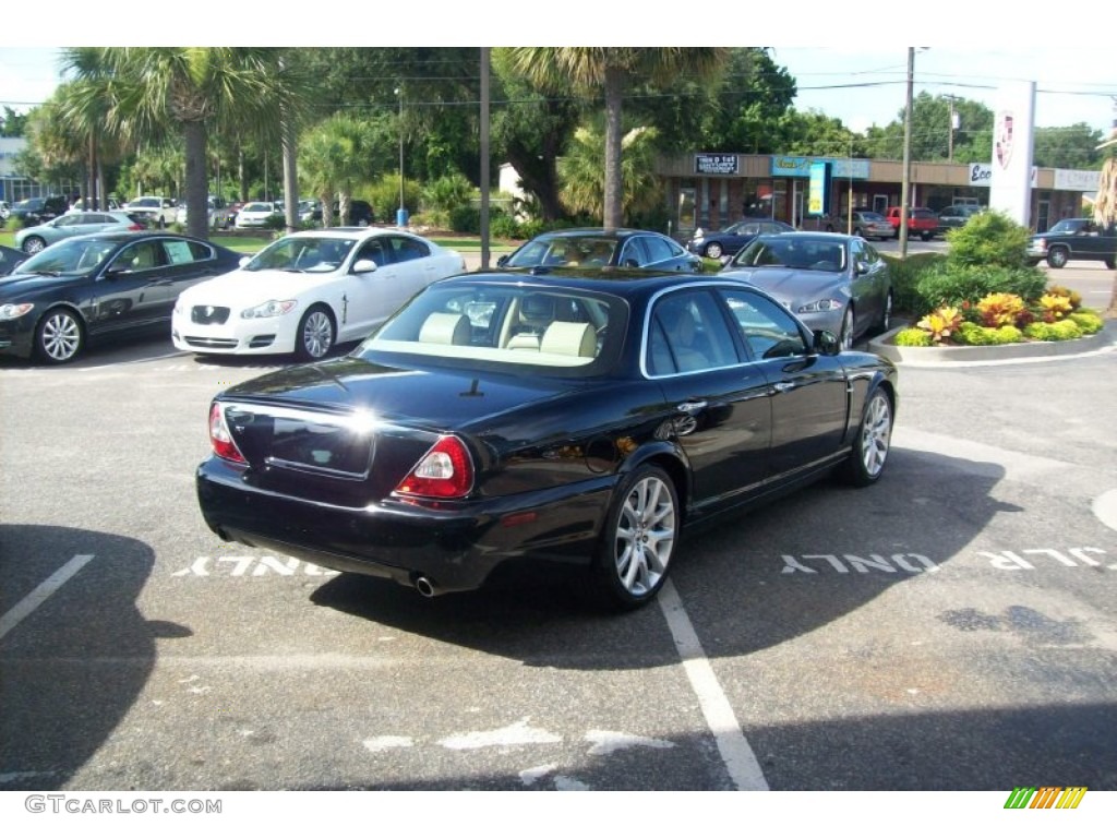 2008 XJ XJ8 - Ebony Black / Champagne/Charcoal photo #6