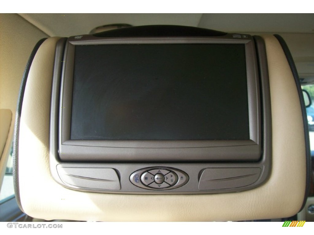 2008 XJ XJ8 - Ebony Black / Champagne/Charcoal photo #11
