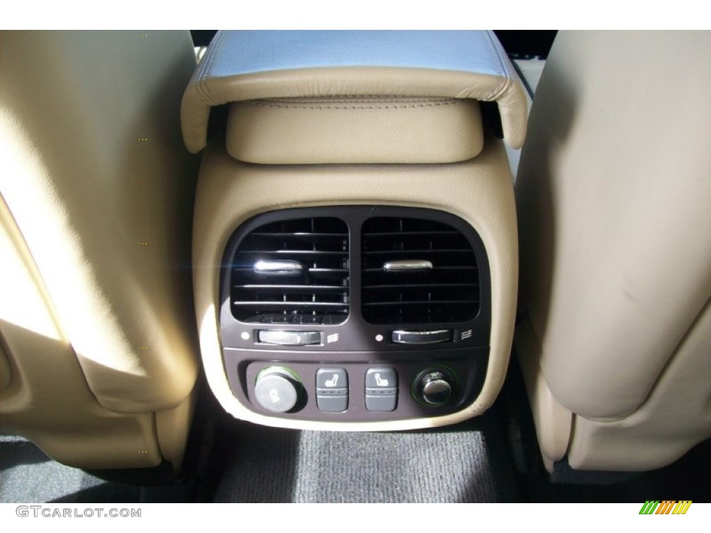 2008 XJ XJ8 - Ebony Black / Champagne/Charcoal photo #15