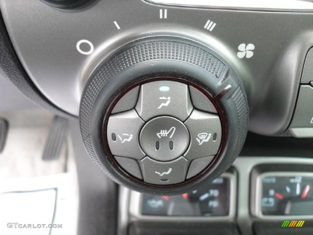 2010 Chevrolet Camaro SS/RS Coupe Controls Photo #51487060