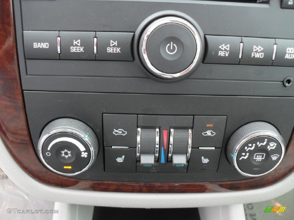 2010 Impala LTZ - Silver Ice Metallic / Gray photo #9