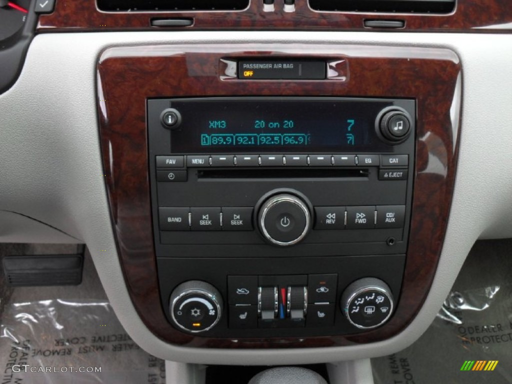 2010 Impala LTZ - Silver Ice Metallic / Gray photo #10