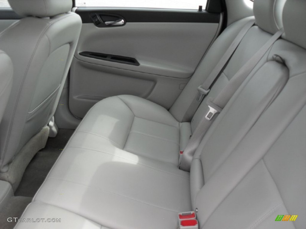 2010 Impala LTZ - Silver Ice Metallic / Gray photo #14