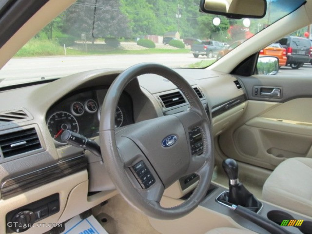 2006 Fusion SEL - Dune Pearl Metallic / Camel photo #8