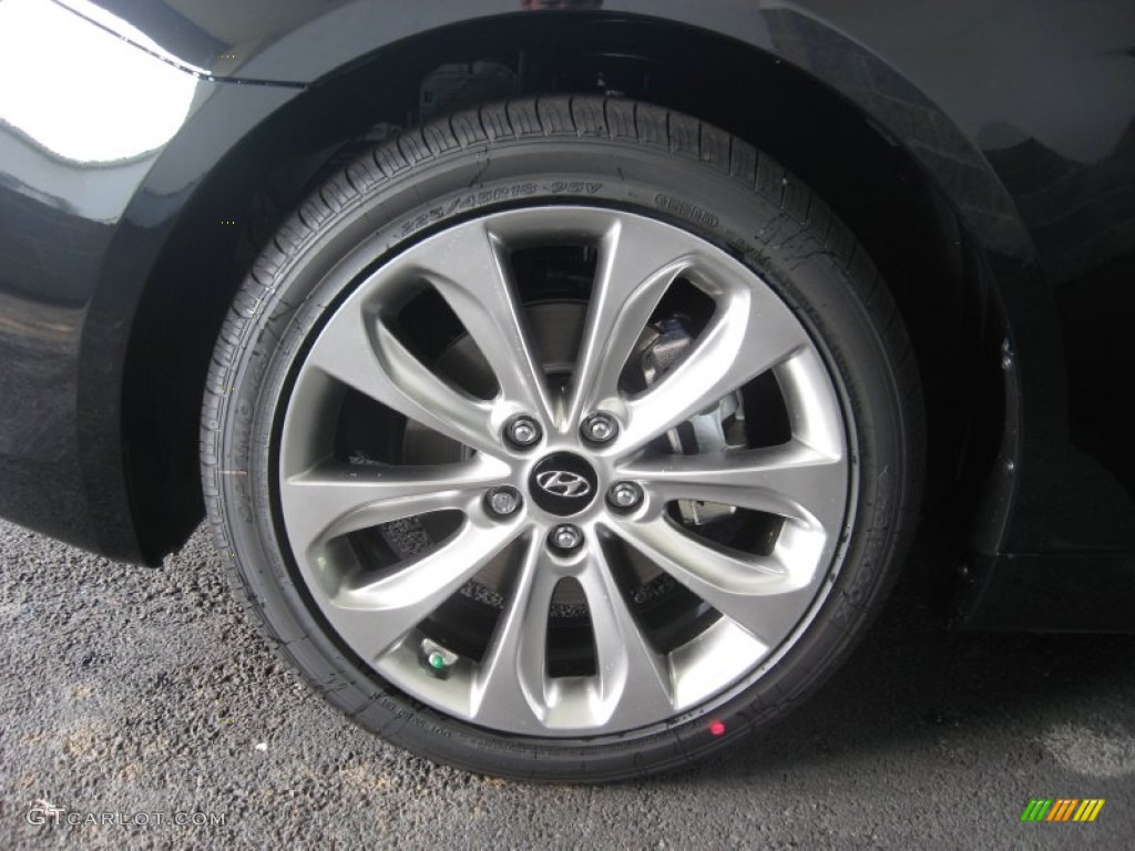 2011 Sonata SE 2.0T - Midnight Black / Black photo #10