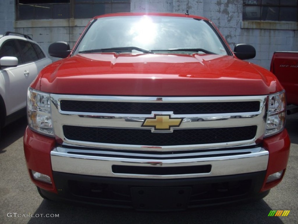 2009 Silverado 1500 LT Extended Cab 4x4 - Victory Red / Light Titanium photo #5