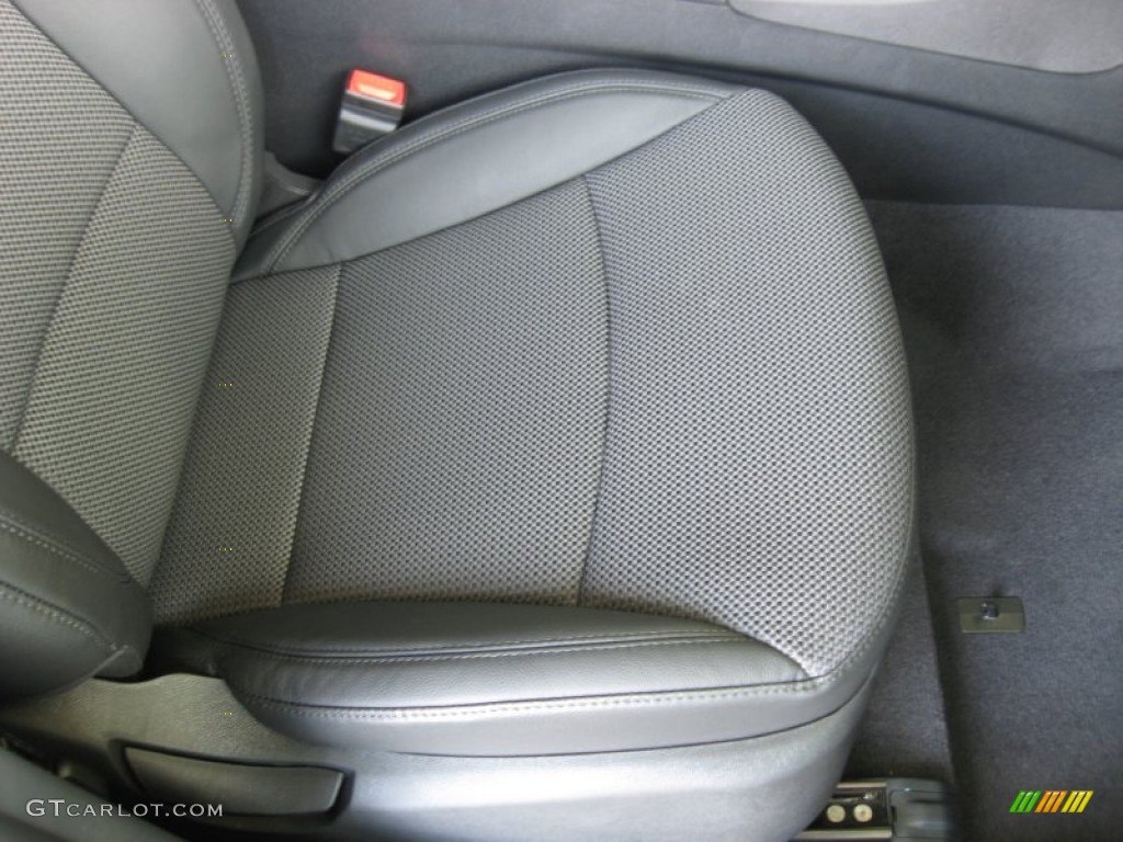 2011 Sonata SE 2.0T - Midnight Black / Black photo #20