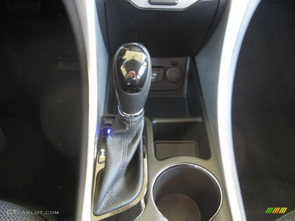 2011 Sonata SE 2.0T - Midnight Black / Black photo #25