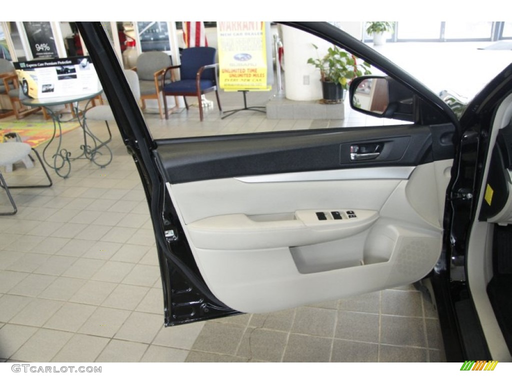 2011 Outback 2.5i Premium Wagon - Crystal Black Silica / Warm Ivory photo #14