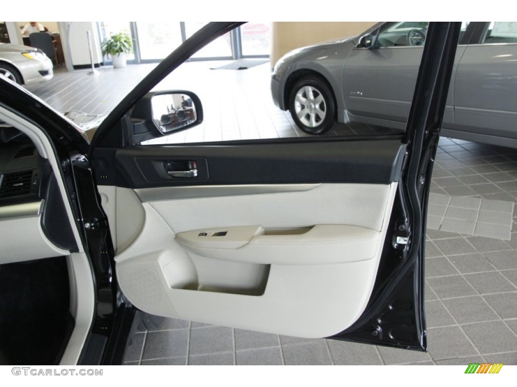 2011 Outback 2.5i Premium Wagon - Crystal Black Silica / Warm Ivory photo #20