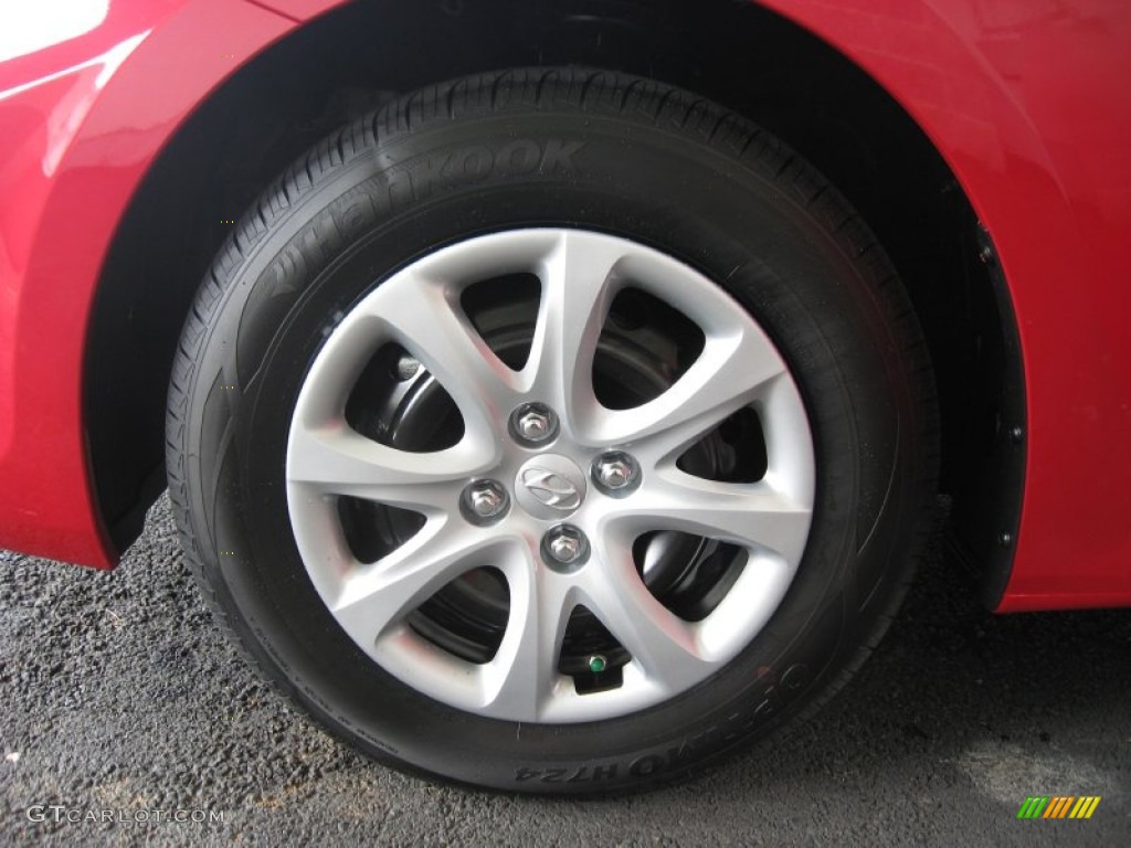 2012 Hyundai Accent GS 5 Door Wheel Photo #51495847