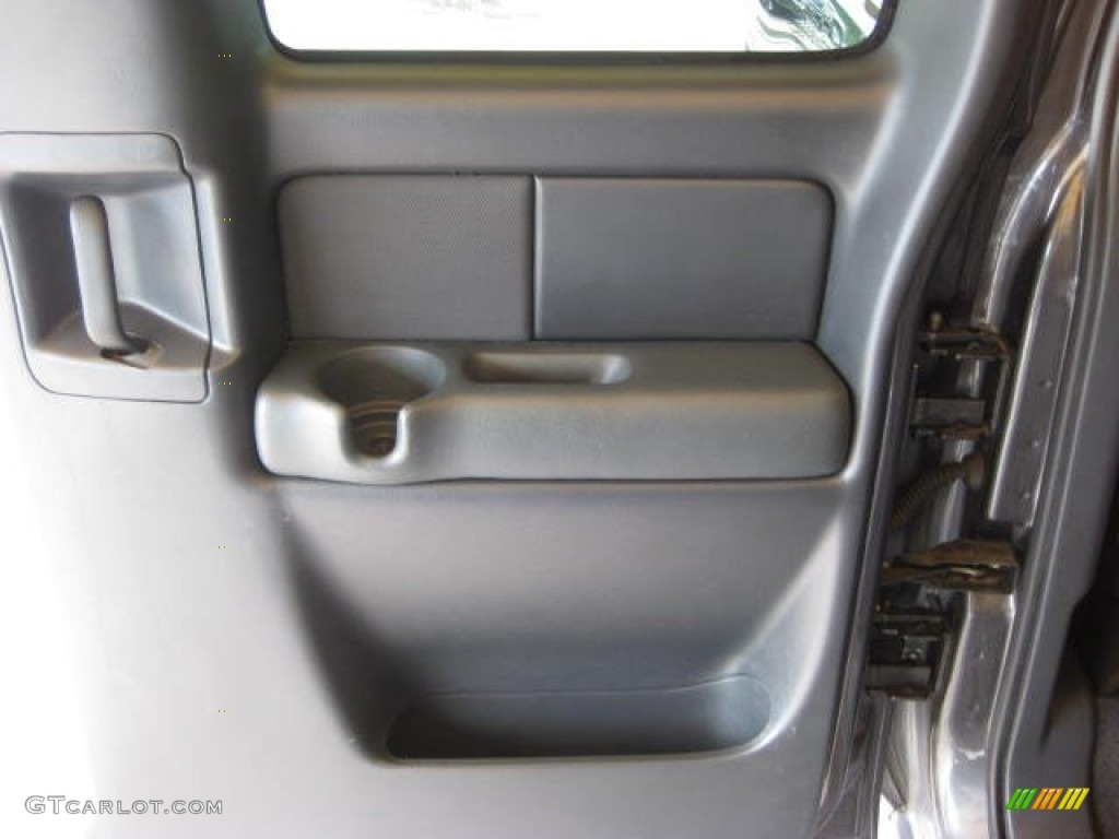2001 Silverado 1500 LS Extended Cab 4x4 - Medium Charcoal Gray Metallic / Graphite photo #25