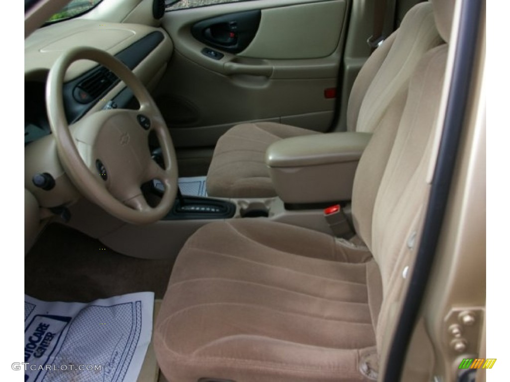 Neutral Interior 2005 Chevrolet Classic Standard Classic Model Photo #51499567