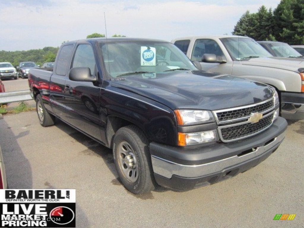 Dark Blue Metallic Chevrolet Silverado 1500