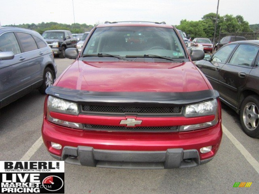 2004 TrailBlazer LS 4x4 - Medium Red Metallic / Dark Pewter photo #2