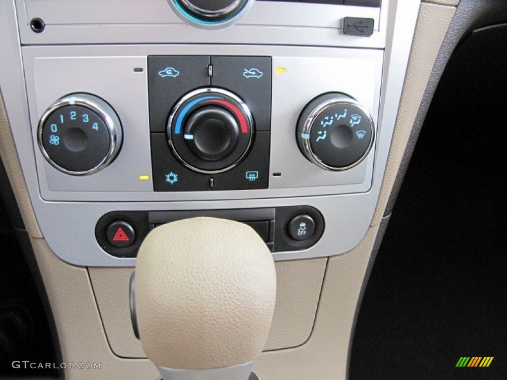 2012 Chevrolet Malibu LT Controls Photo #51501241