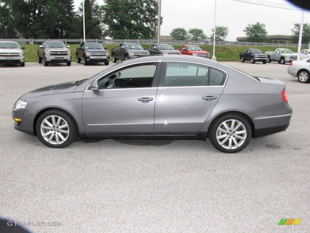 Wheat Beige 2006 Volkswagen Passat 3.6 Sedan Exterior Photo #51503596