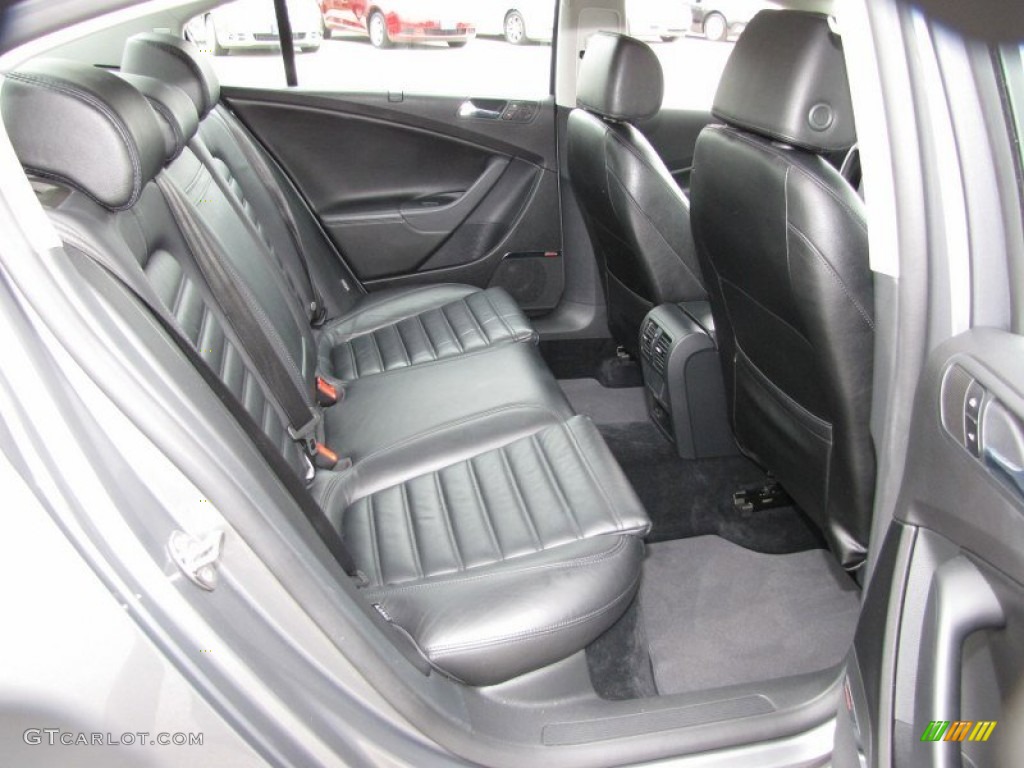 2006 Volkswagen Passat 3.6 Sedan interior Photo #51503731
