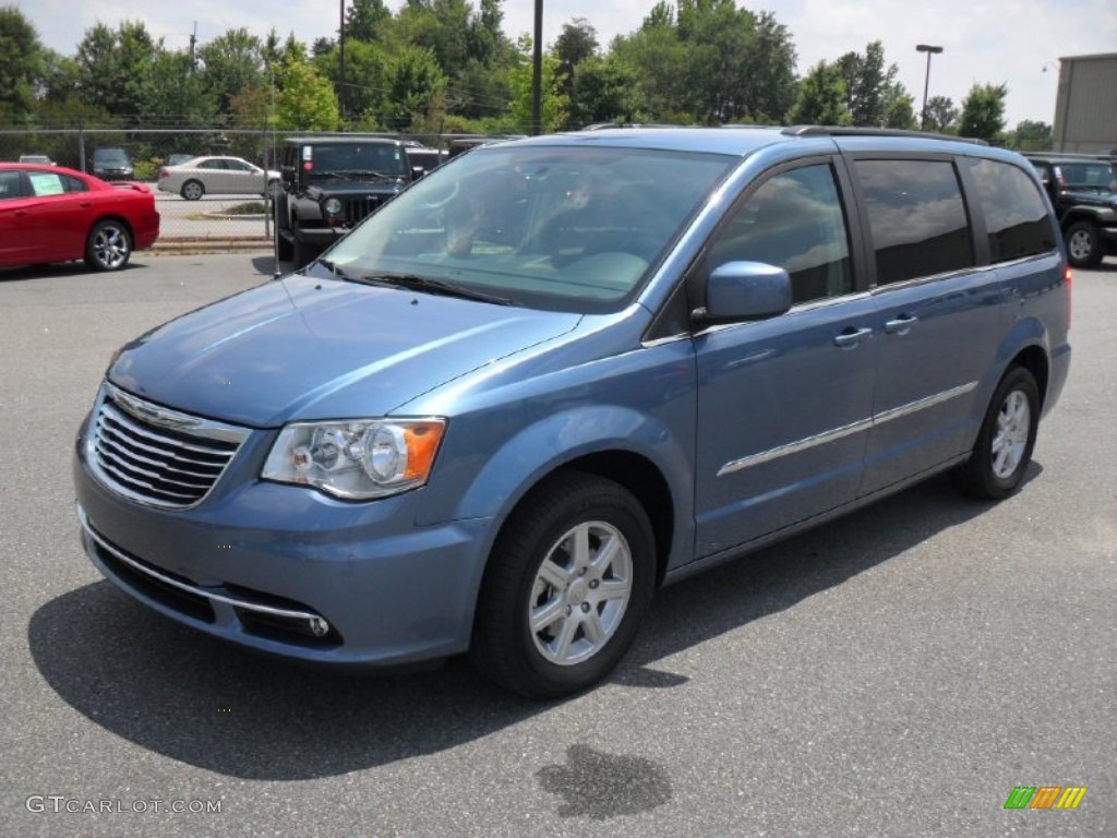 2011 Town & Country Touring - Sapphire Crystal Metallic / Black/Light Graystone photo #1