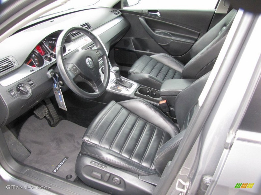Black Interior 2006 Volkswagen Passat 3.6 Sedan Photo #51504154
