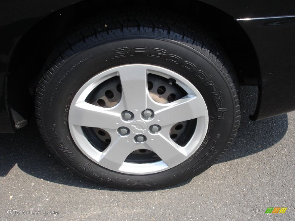 2005 Chevrolet Cavalier LS Coupe Wheel Photo #51505102