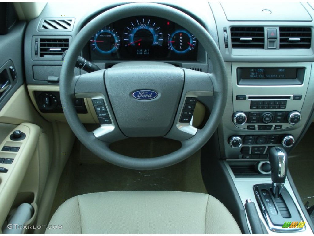 2012 Ford Fusion SE Camel Dashboard Photo #51510421