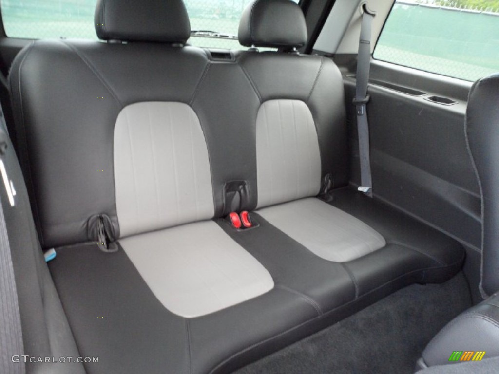 Midnight Grey Interior 2004 Mercury Mountaineer V8 Premier AWD Photo #51510580