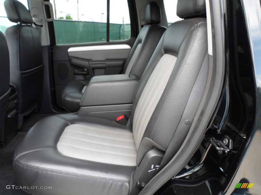 Midnight Grey Interior 2004 Mercury Mountaineer V8 Premier AWD Photo #51510652
